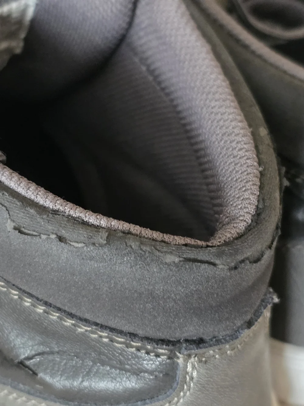 Perry Ellis Men's Black Dark Gray High-Top Sneakers Size 10.5 Preppy Casual Work